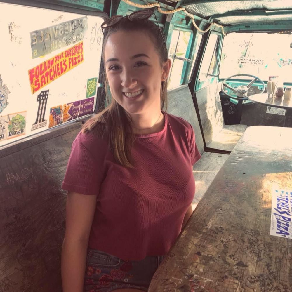 Meet your Posher, Savannah